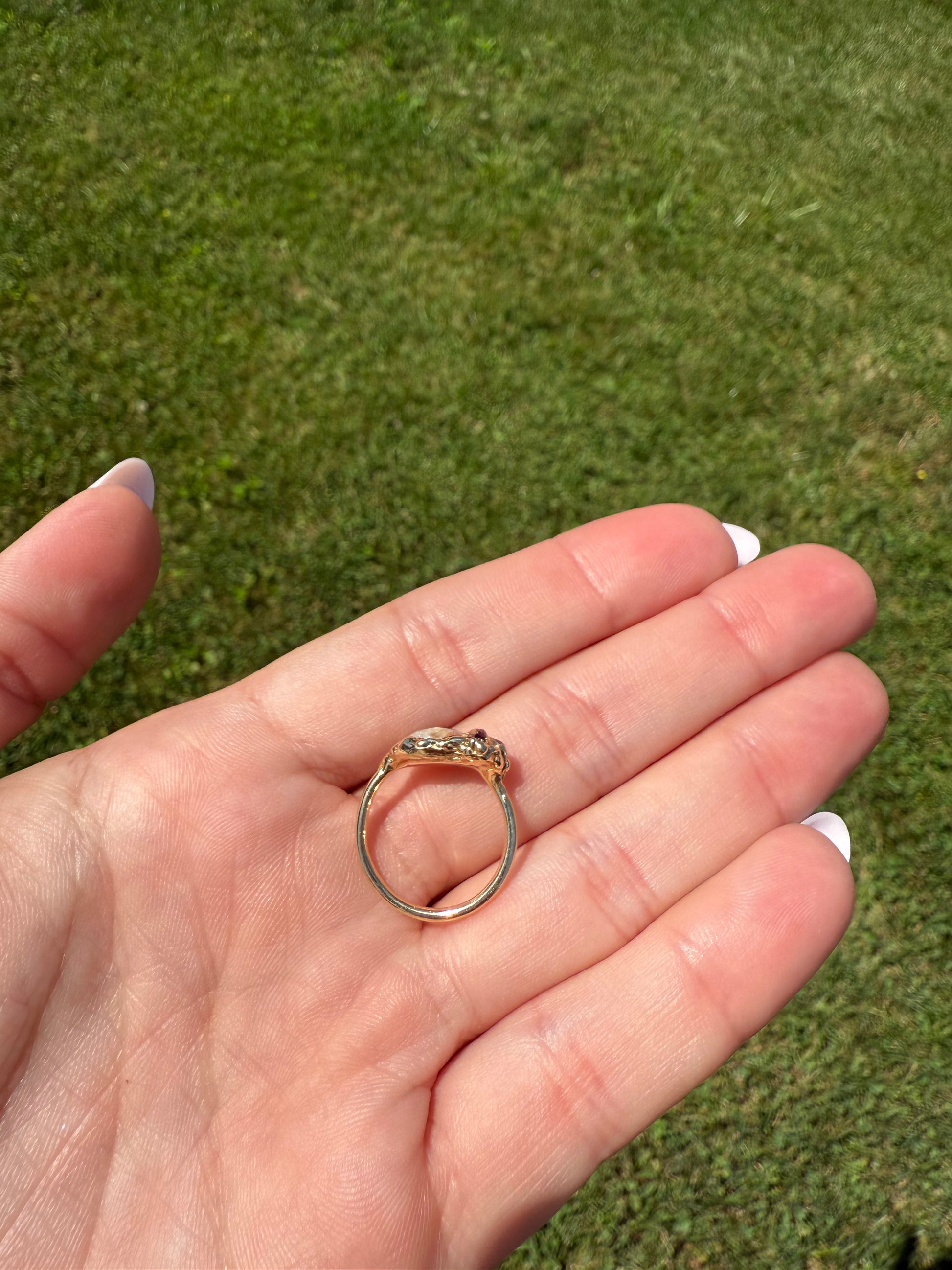 Natural Umbra Sapphire Ring in Yellow Gold