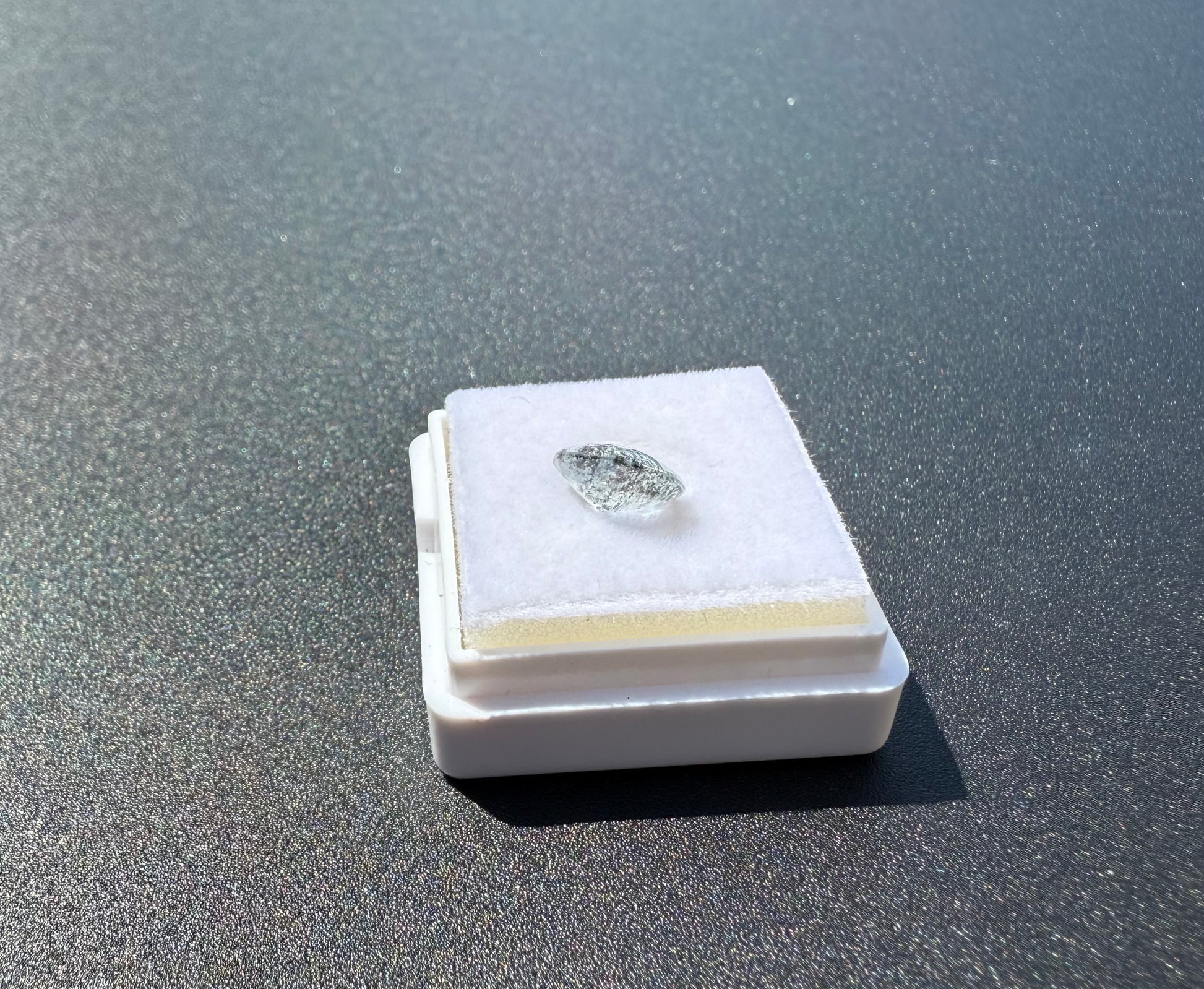 Natural Aquamarine Round Cut
